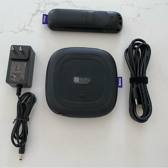 Roku Ultra - Picture 2 of 2